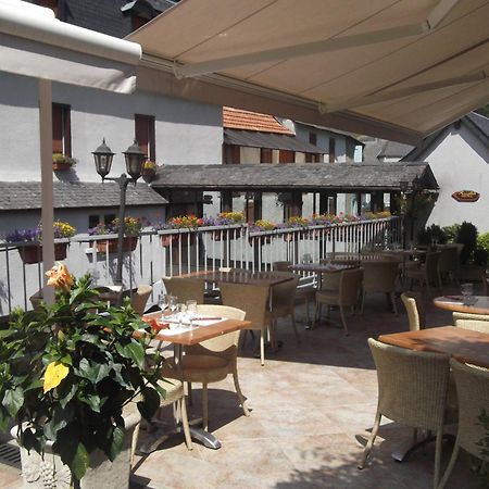 Hotel Logis Auberge De L'Isard Saint-Lary-Soulan Exterior foto