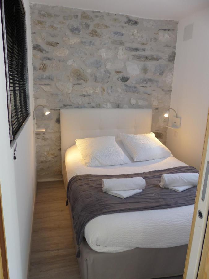 Hotel Logis Auberge De L'Isard Saint-Lary-Soulan Exterior foto